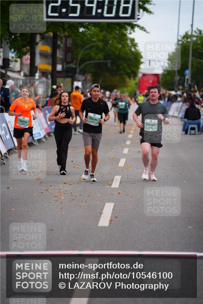 20.09.2026 - PSD Bank Halbmarathon LAZAROV Photography http://msf.ph/oto/10546100 20.09.2026 12:54:07 Ziel 1131, 1293, 3141 meine-sportfotos.de