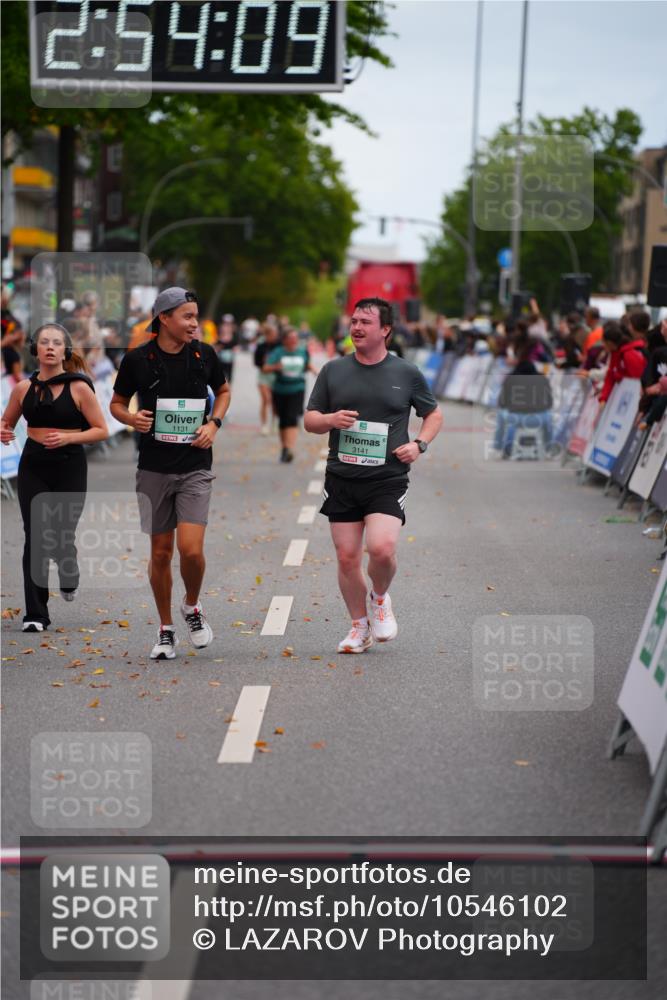 20.09.2026 - PSD Bank Halbmarathon LAZAROV Photography http://msf.ph/oto/10546102 20.09.2026 12:54:08 Ziel 1131, 1293, 3141 meine-sportfotos.de