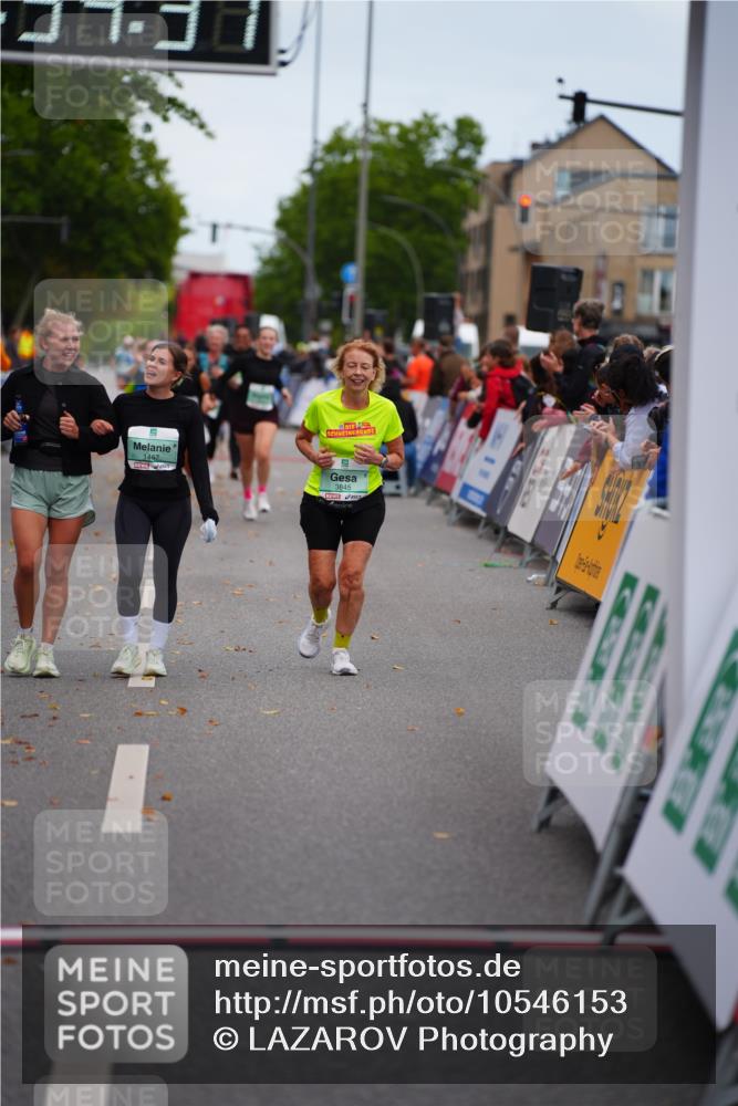 20.09.2026 - PSD Bank Halbmarathon LAZAROV Photography http://msf.ph/oto/10546153 20.09.2026 12:54:36 Ziel 3571, 3845 meine-sportfotos.de
