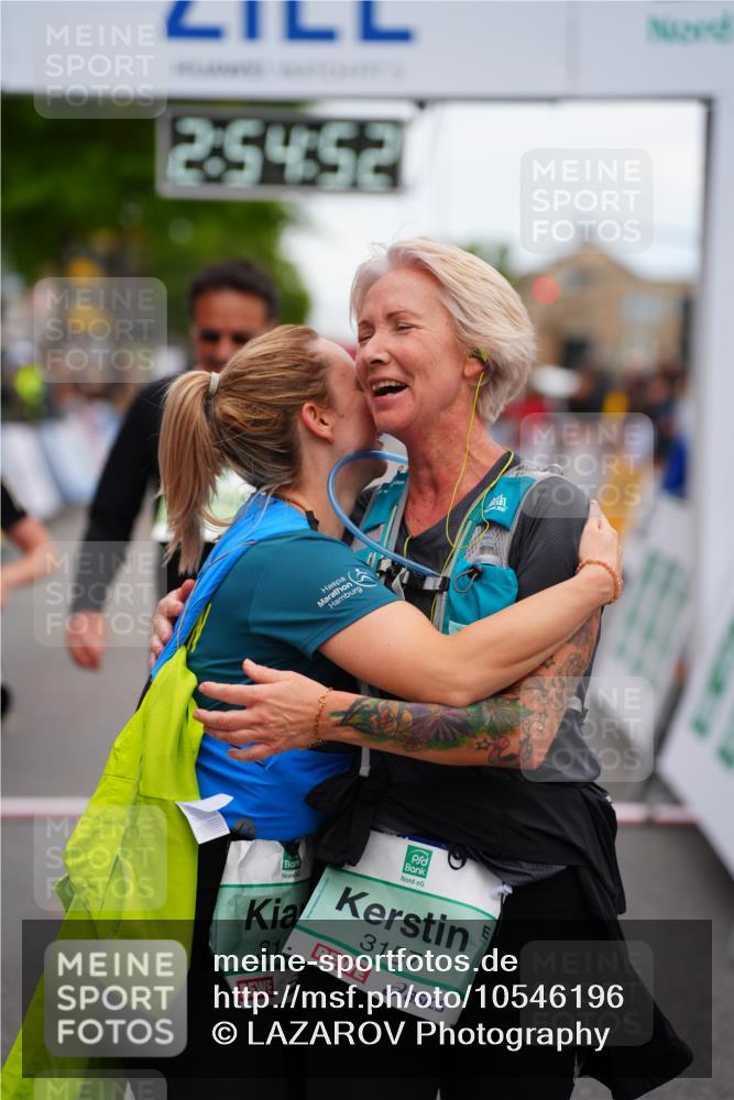 20.09.2026 - PSD Bank Halbmarathon LAZAROV Photography http://msf.ph/oto/10546196 20.09.2026 12:54:51 Ziel 1182, 1457, 1619, 2411, 3153, 3157, 3158, 3175 meine-sportfotos.de