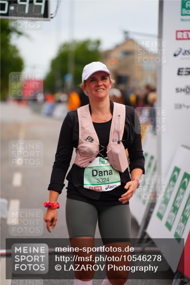 20.09.2026 - PSD Bank Halbmarathon LAZAROV Photography http://msf.ph/oto/10546278 20.09.2026 12:55:44 Ziel 3324 meine-sportfotos.de