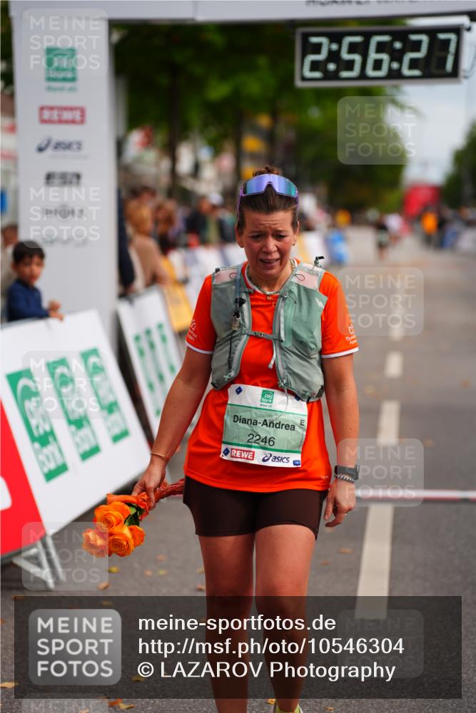 20.09.2026 - PSD Bank Halbmarathon LAZAROV Photography http://msf.ph/oto/10546304 20.09.2026 12:56:26 Ziel 2101, 2246 meine-sportfotos.de