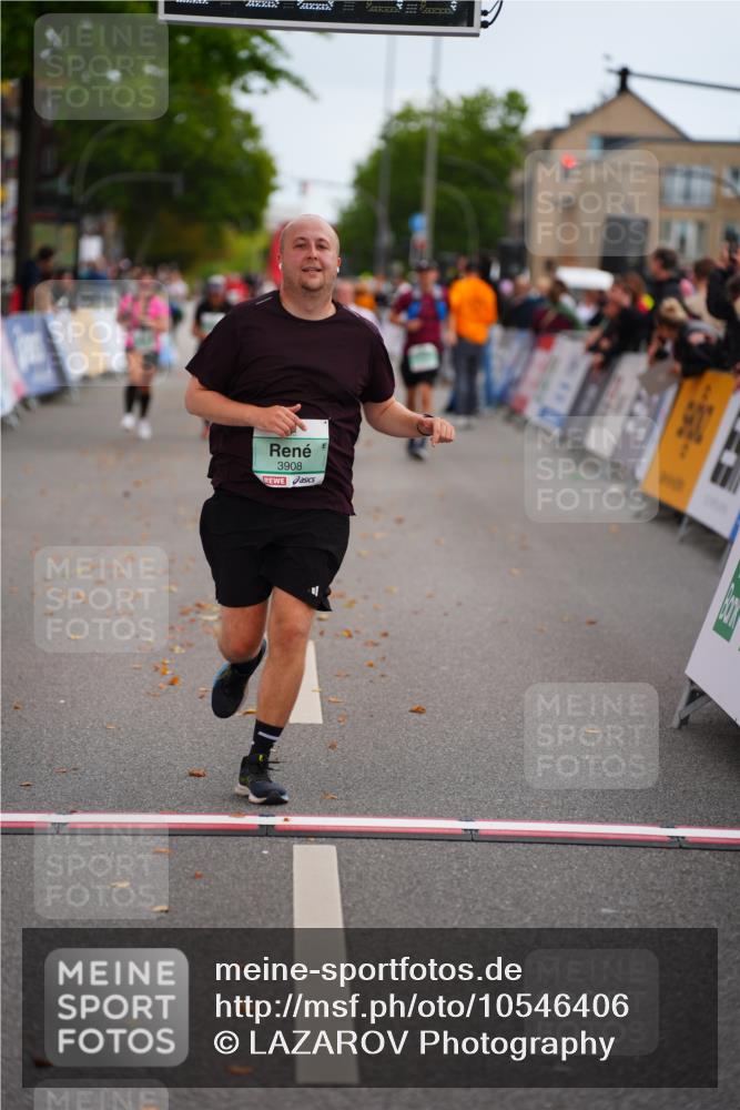 20.09.2026 - PSD Bank Halbmarathon LAZAROV Photography http://msf.ph/oto/10546406 20.09.2026 12:58:10 Ziel 3908 meine-sportfotos.de