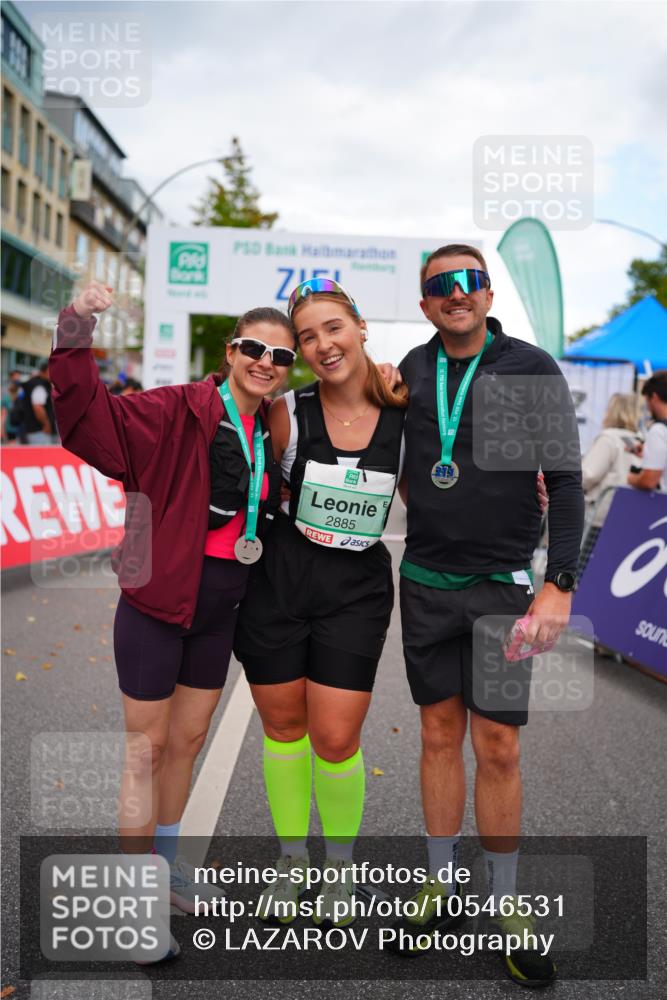 20.09.2026 - PSD Bank Halbmarathon LAZAROV Photography http://msf.ph/oto/10546531 20.09.2026 12:59:20 Ziel 2885 meine-sportfotos.de