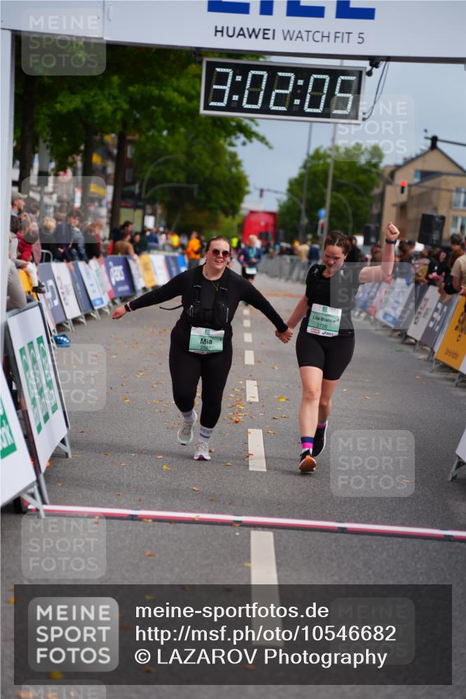 20.09.2026 - PSD Bank Halbmarathon LAZAROV Photography http://msf.ph/oto/10546682 20.09.2026 13:02:04 Ziel 2561, 2726 meine-sportfotos.de