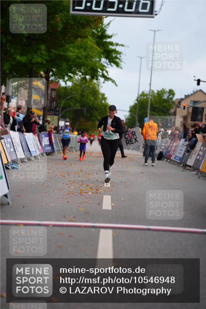 20.09.2026 - PSD Bank Halbmarathon LAZAROV Photography http://msf.ph/oto/10546948 20.09.2026 13:05:05 Ziel 1230 meine-sportfotos.de