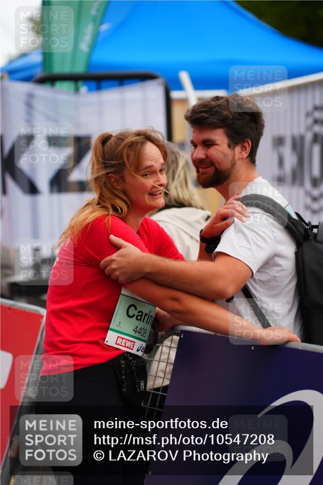 20.09.2026 - PSD Bank Halbmarathon LAZAROV Photography http://msf.ph/oto/10547208 20.09.2026 13:08:01 Ziel 4408 meine-sportfotos.de
