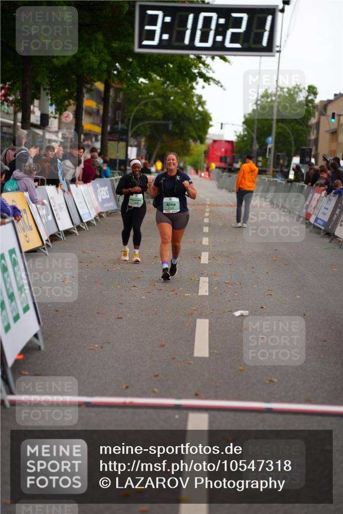20.09.2026 - PSD Bank Halbmarathon LAZAROV Photography http://msf.ph/oto/10547318 20.09.2026 13:10:21 Ziel 2329 meine-sportfotos.de