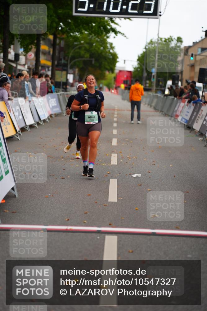 20.09.2026 - PSD Bank Halbmarathon LAZAROV Photography http://msf.ph/oto/10547327 20.09.2026 13:10:22 Ziel 2329, 3449 meine-sportfotos.de