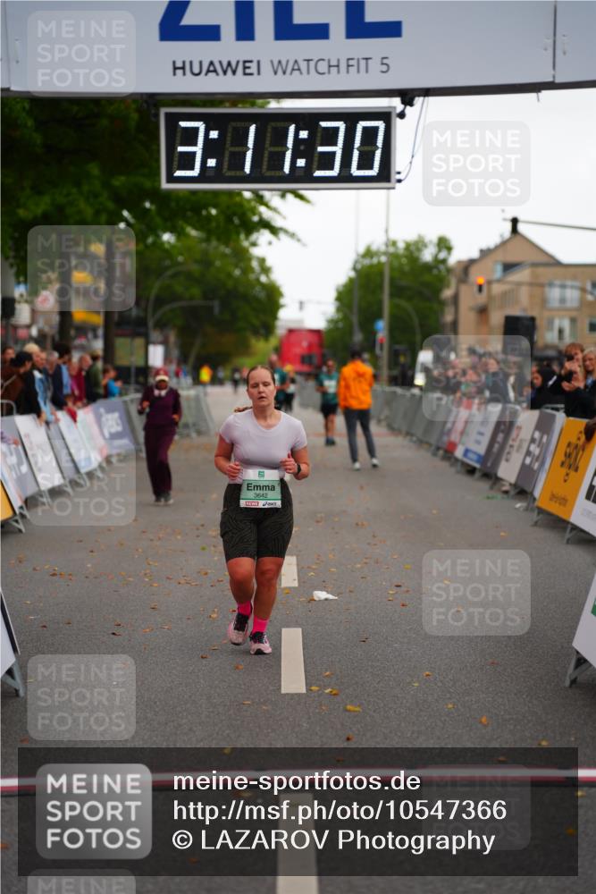 20.09.2026 - PSD Bank Halbmarathon LAZAROV Photography http://msf.ph/oto/10547366 20.09.2026 13:11:29 Ziel 3642 meine-sportfotos.de