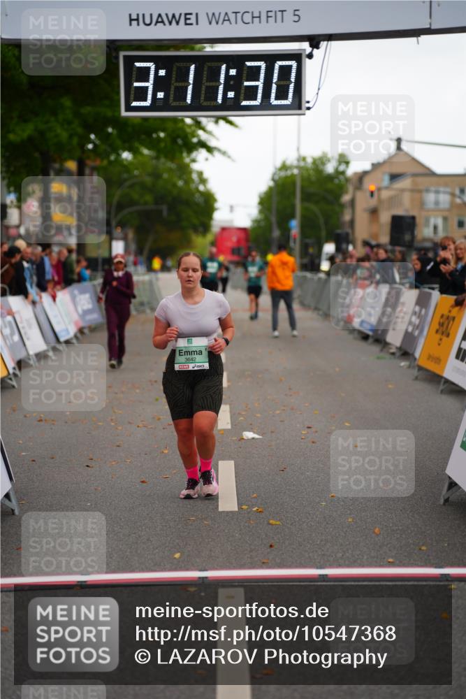 20.09.2026 - PSD Bank Halbmarathon LAZAROV Photography http://msf.ph/oto/10547368 20.09.2026 13:11:30 Ziel 3642 meine-sportfotos.de