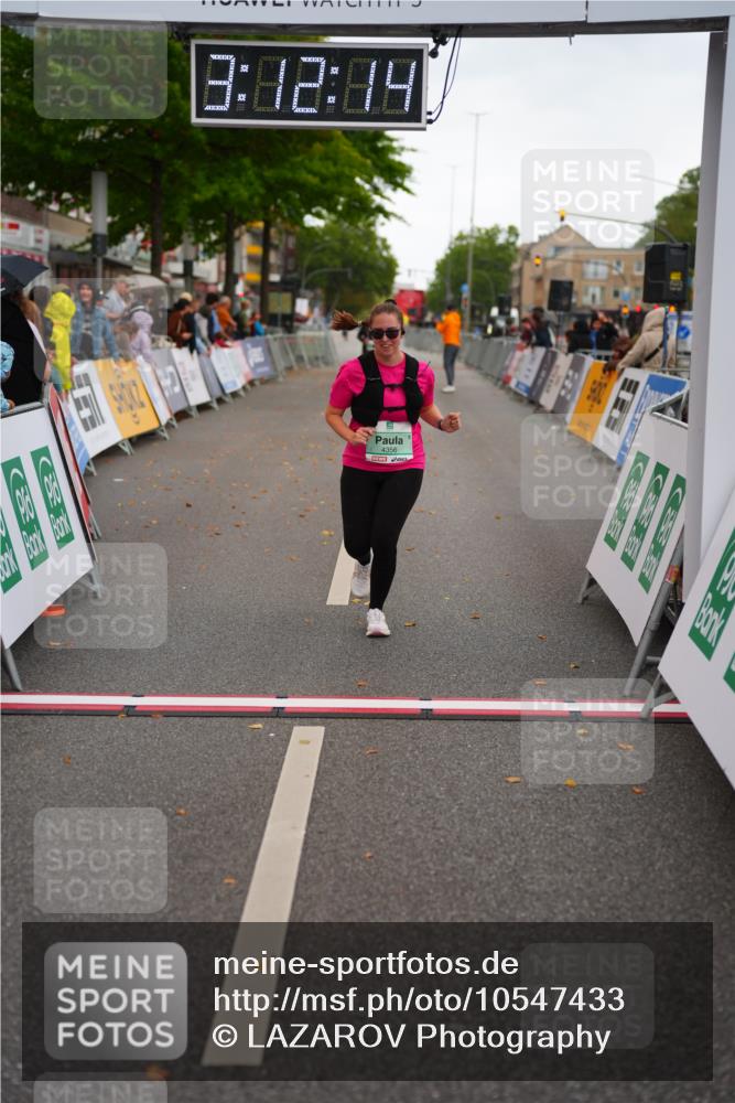 20.09.2026 - PSD Bank Halbmarathon LAZAROV Photography http://msf.ph/oto/10547433 20.09.2026 13:12:14 Ziel 4356 meine-sportfotos.de