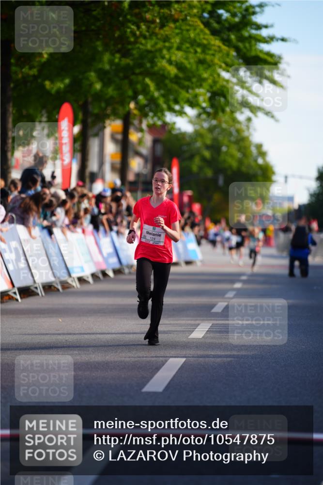 20.09.2026 - PSD Bank Halbmarathon LAZAROV Photography http://msf.ph/oto/10547875 20.09.2026 10:29:13 Ziel 124, 206 meine-sportfotos.de