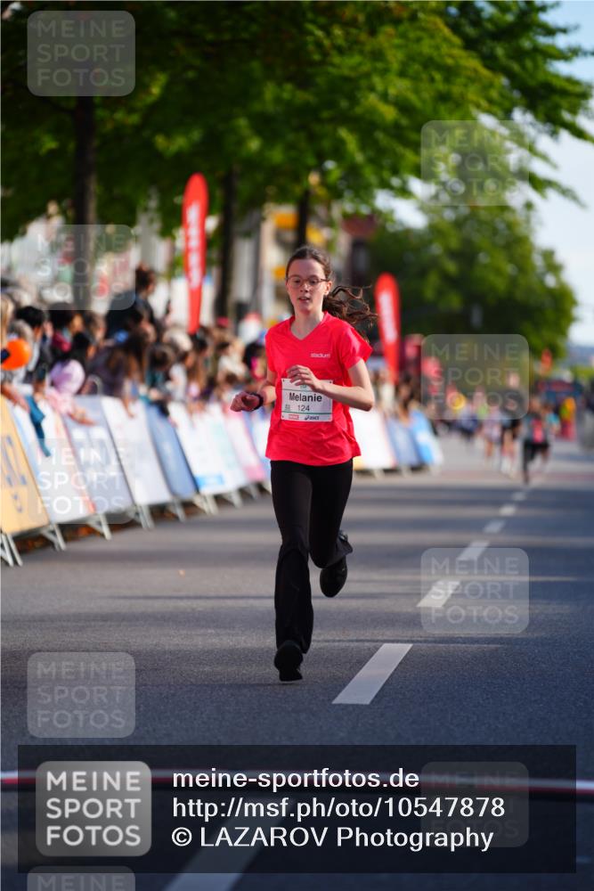 20.09.2026 - PSD Bank Halbmarathon LAZAROV Photography http://msf.ph/oto/10547878 20.09.2026 10:29:13 Ziel 124, 206 meine-sportfotos.de