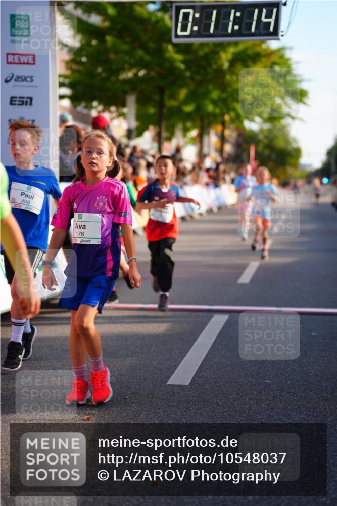 20.09.2026 - PSD Bank Halbmarathon LAZAROV Photography http://msf.ph/oto/10548037 20.09.2026 10:30:38 Ziel 114, 159, 160, 176, 256, 257, 319, 340, 391, 408 meine-sportfotos.de