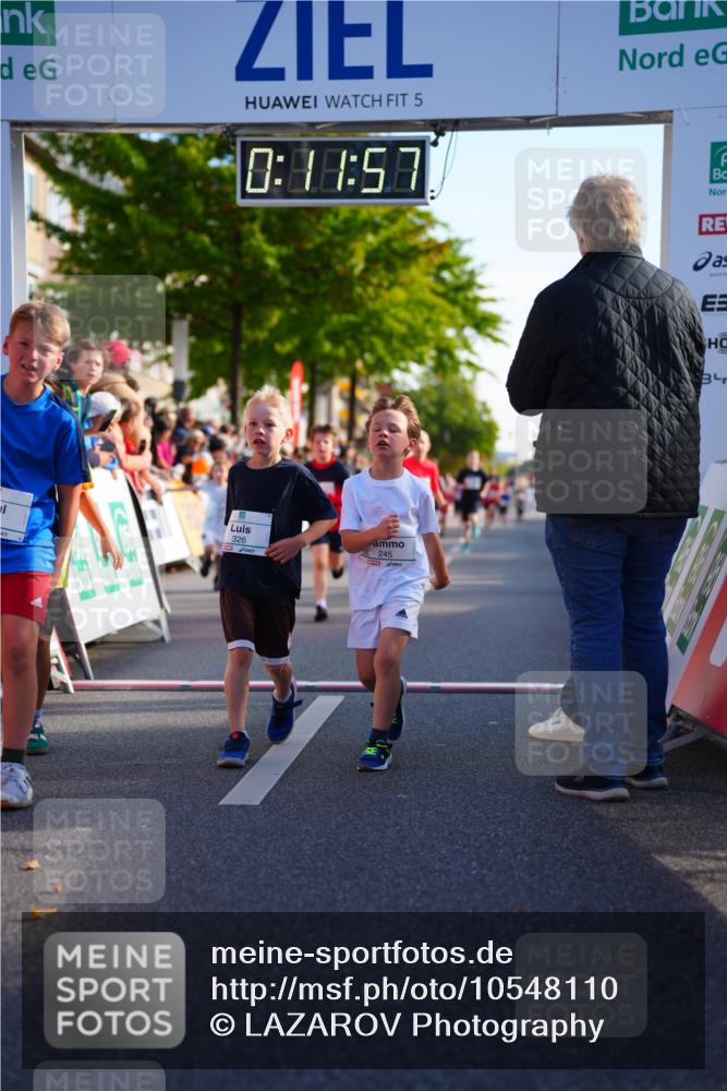 20.09.2026 - PSD Bank Halbmarathon LAZAROV Photography http://msf.ph/oto/10548110 20.09.2026 10:31:21 Ziel 108, 115, 155, 158, 245, 280, 309, 326, 353, 358, 395, 439, 448 meine-sportfotos.de