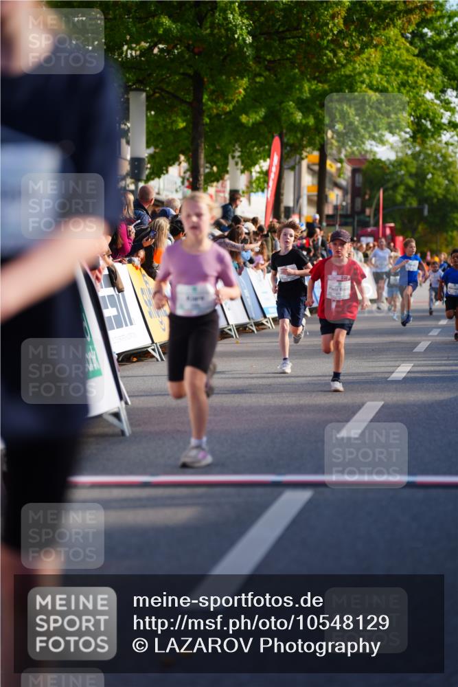 20.09.2026 - PSD Bank Halbmarathon LAZAROV Photography http://msf.ph/oto/10548129 20.09.2026 10:31:29 Ziel 104, 108, 146, 158, 215, 217, 307, 309, 353, 358, 395, 398, 407, 410, 439 meine-sportfotos.de