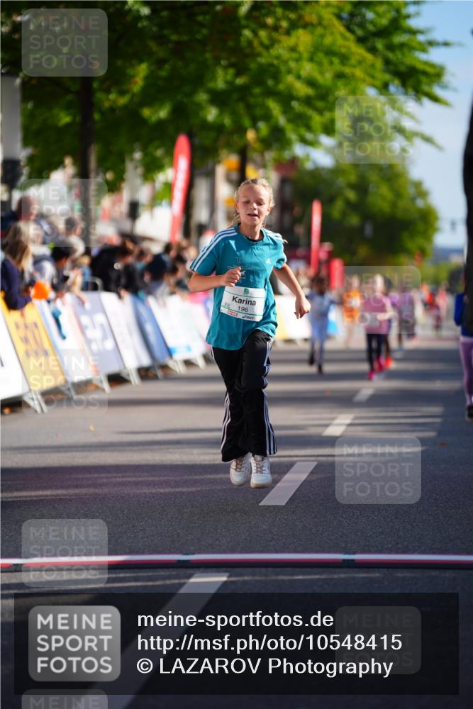 20.09.2026 - PSD Bank Halbmarathon LAZAROV Photography http://msf.ph/oto/10548415 20.09.2026 10:34:05 Ziel 171, 173, 196, 376, 382 meine-sportfotos.de