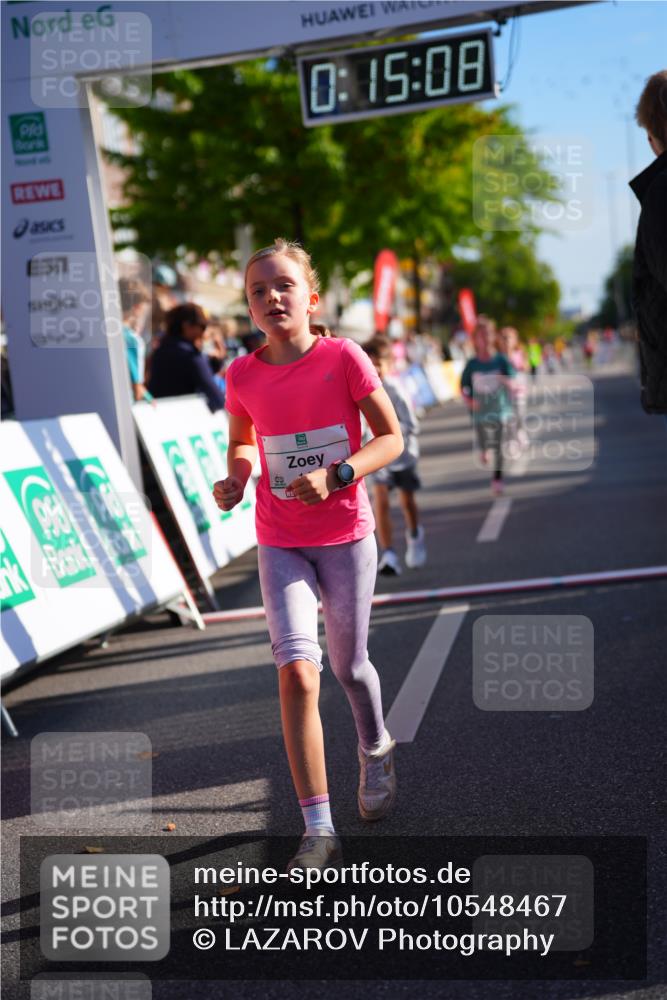 20.09.2026 - PSD Bank Halbmarathon LAZAROV Photography http://msf.ph/oto/10548467 20.09.2026 10:34:32 Ziel 143, 147, 168, 239, 267, 268, 270, 350, 367 meine-sportfotos.de