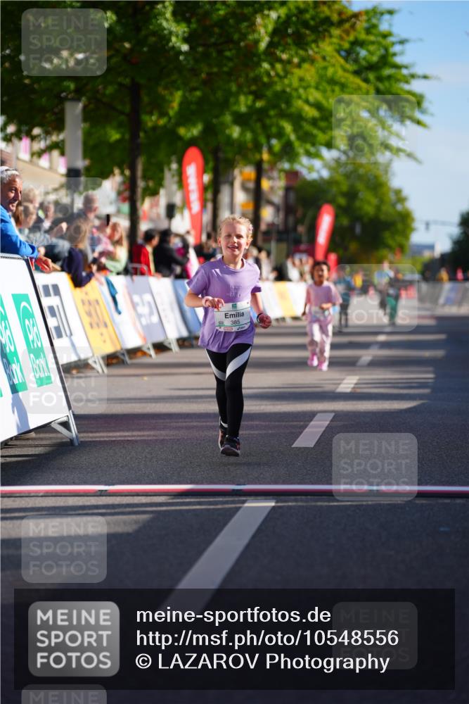 20.09.2026 - PSD Bank Halbmarathon LAZAROV Photography http://msf.ph/oto/10548556 20.09.2026 10:35:29 Ziel 169, 385, 423, 440, 460 meine-sportfotos.de