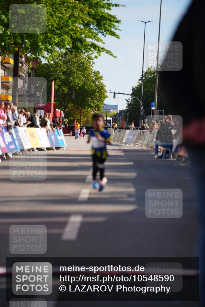 20.09.2026 - PSD Bank Halbmarathon LAZAROV Photography http://msf.ph/oto/10548590 20.09.2026 10:36:14 Ziel 442 meine-sportfotos.de
