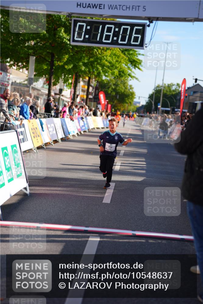20.09.2026 - PSD Bank Halbmarathon LAZAROV Photography http://msf.ph/oto/10548637 20.09.2026 10:37:30 Ziel 180 meine-sportfotos.de