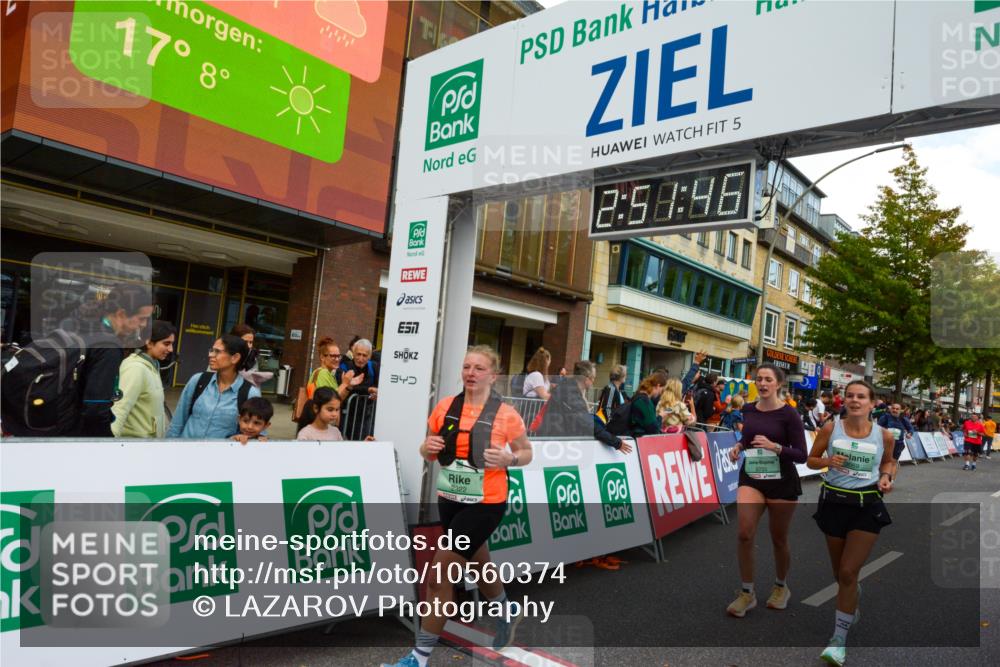 20.09.2026 - PSD Bank Halbmarathon LAZAROV Photography http://msf.ph/oto/10560374 20.09.2026 12:51:45 Ziel 2322, 2454, 2755, 3040, 3059 meine-sportfotos.de