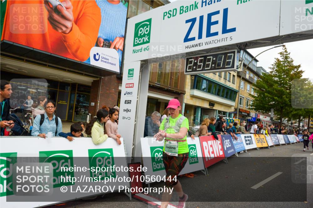 20.09.2026 - PSD Bank Halbmarathon LAZAROV Photography http://msf.ph/oto/10560444 20.09.2026 12:53:12 Ziel 2591, 3021, 3026, 3196, 3205, 4153, 4746 meine-sportfotos.de
