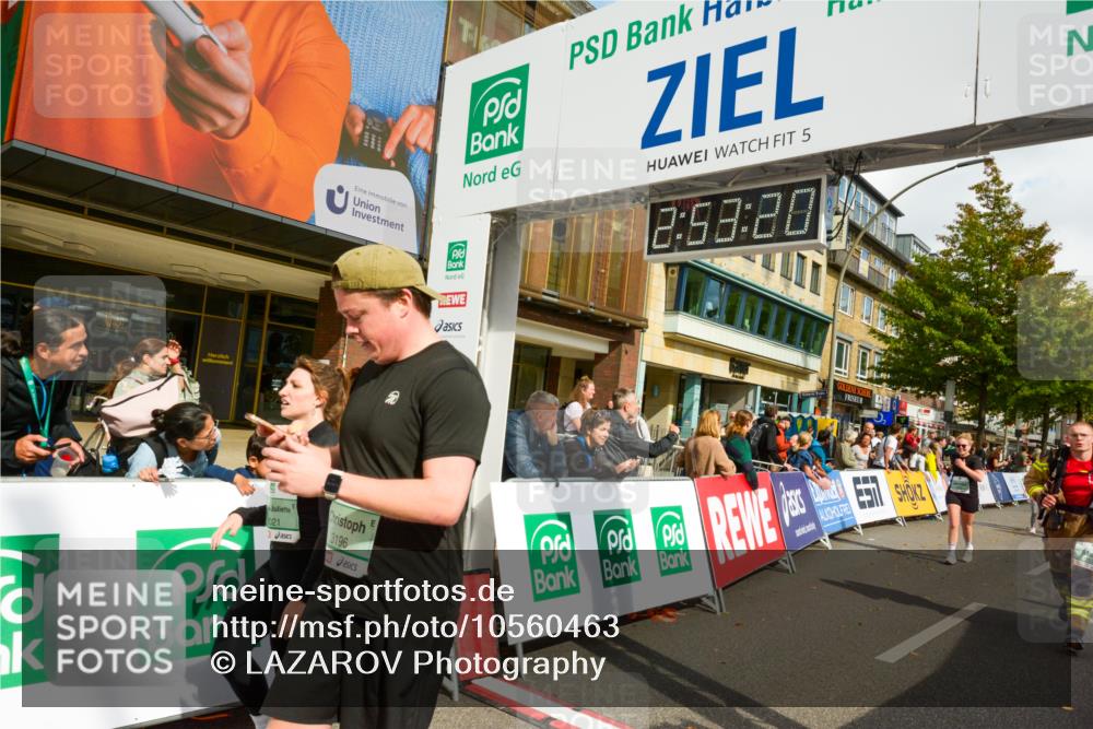 20.09.2026 - PSD Bank Halbmarathon LAZAROV Photography http://msf.ph/oto/10560463 20.09.2026 12:53:19 Ziel 2591, 2922, 3021, 3196, 3205, 3385, 4153, 4164, 4746 meine-sportfotos.de