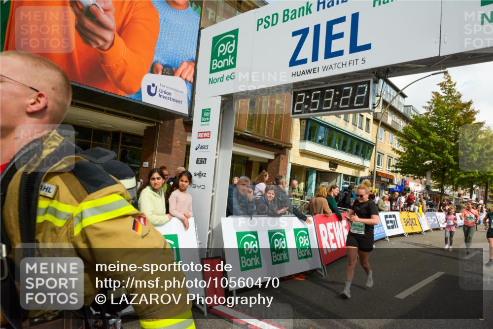20.09.2026 - PSD Bank Halbmarathon LAZAROV Photography http://msf.ph/oto/10560470 20.09.2026 12:53:22 Ziel 2591, 2922, 3021, 3196, 3205, 3385, 4164 meine-sportfotos.de