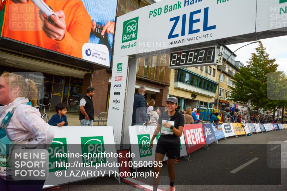 20.09.2026 - PSD Bank Halbmarathon LAZAROV Photography http://msf.ph/oto/10560695 20.09.2026 12:58:21 Ziel 1085, 1395, 1856, 1993 meine-sportfotos.de