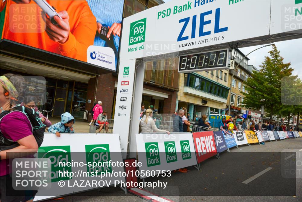 20.09.2026 - PSD Bank Halbmarathon LAZAROV Photography http://msf.ph/oto/10560753 20.09.2026 13:01:11 Ziel 3072, 3228 meine-sportfotos.de