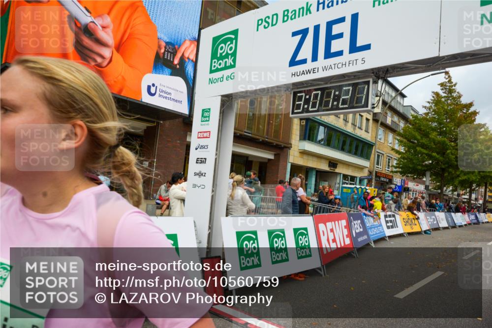 20.09.2026 - PSD Bank Halbmarathon LAZAROV Photography http://msf.ph/oto/10560759 20.09.2026 13:01:20 Ziel 2786, 3072 meine-sportfotos.de