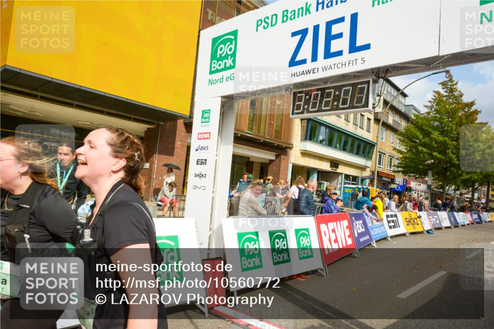 20.09.2026 - PSD Bank Halbmarathon LAZAROV Photography http://msf.ph/oto/10560772 20.09.2026 13:02:06 Ziel 2561, 2726 meine-sportfotos.de