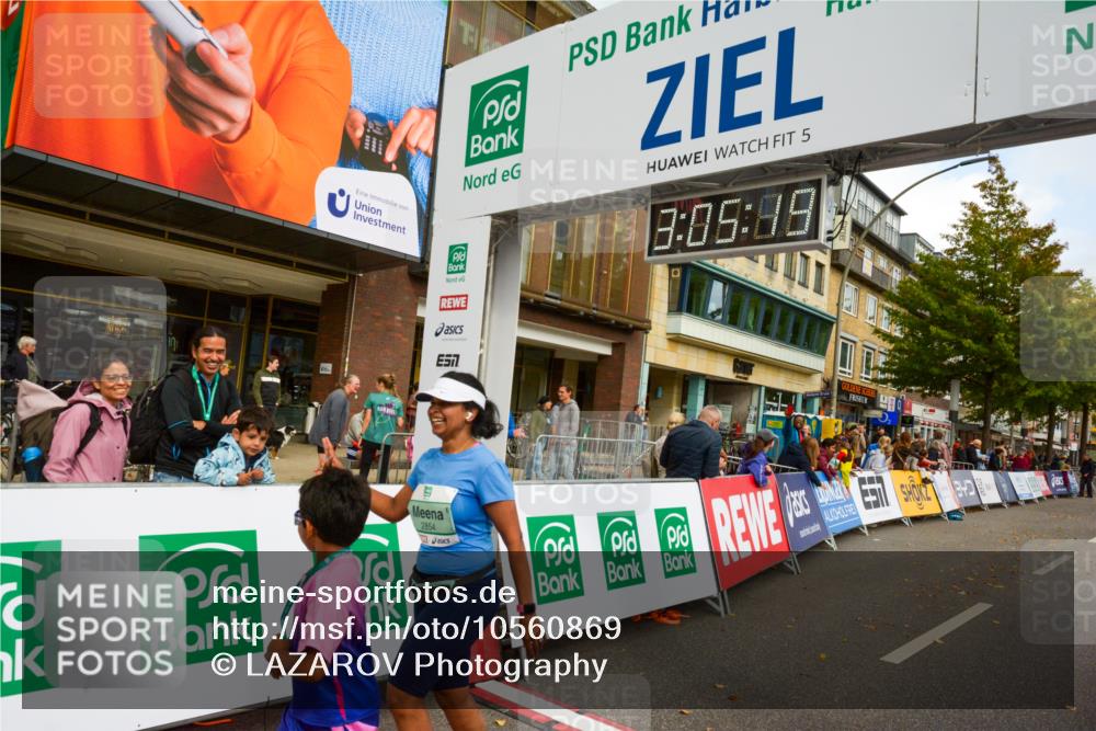 20.09.2026 - PSD Bank Halbmarathon LAZAROV Photography http://msf.ph/oto/10560869 20.09.2026 13:05:18 Ziel 2854 meine-sportfotos.de