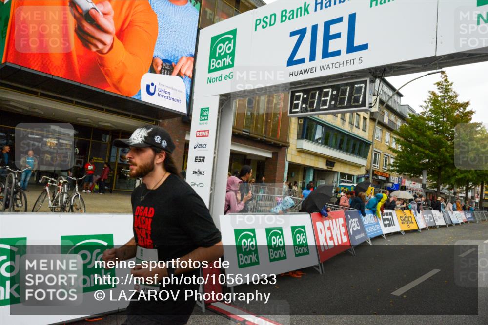 20.09.2026 - PSD Bank Halbmarathon LAZAROV Photography http://msf.ph/oto/10561033 20.09.2026 13:13:17 Ziel 2215, 2600 meine-sportfotos.de