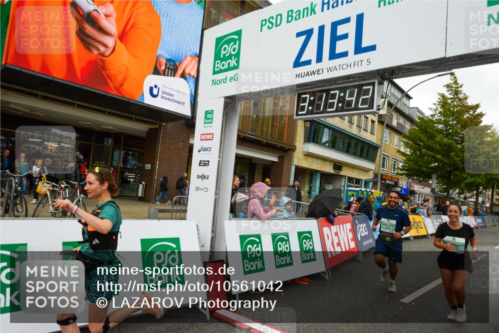 20.09.2026 - PSD Bank Halbmarathon LAZAROV Photography http://msf.ph/oto/10561042 20.09.2026 13:13:42 Ziel 2041, 3020 meine-sportfotos.de
