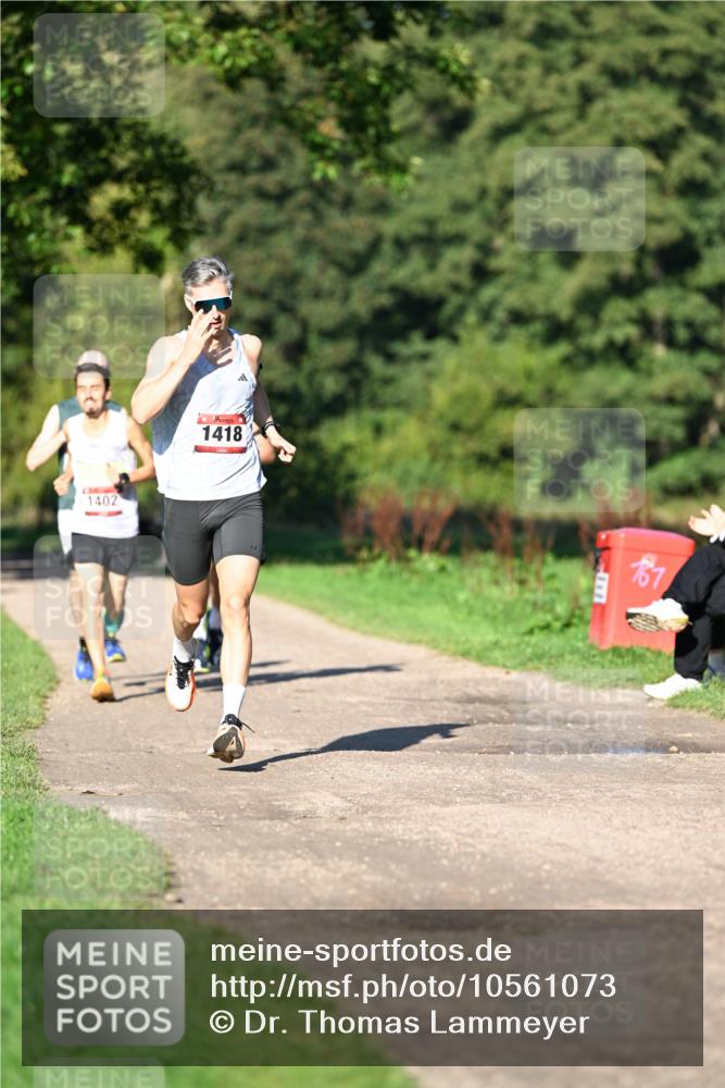 27.09.2026 - 35. Volkslauf durch das schöne Alstertal Dr. Thomas Lammeyer http://msf.ph/oto/10561073 27.09.2026 10:03:29 Laufen 1402, 1418, 731, 167 meine-sportfotos.de