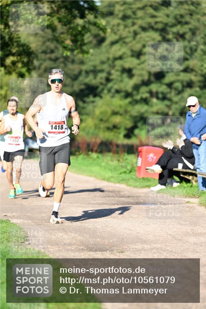 27.09.2026 - 35. Volkslauf durch das schöne Alstertal Dr. Thomas Lammeyer http://msf.ph/oto/10561079 27.09.2026 10:03:30 Laufen 1402, 1418 meine-sportfotos.de