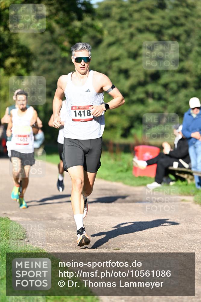 27.09.2026 - 34. Volkslauf durch das schöne Alstertal Dr. Thomas Lammeyer http://msf.ph/oto/10561086 27.09.2026 10:03:30 Laufen 1418 meine-sportfotos.de