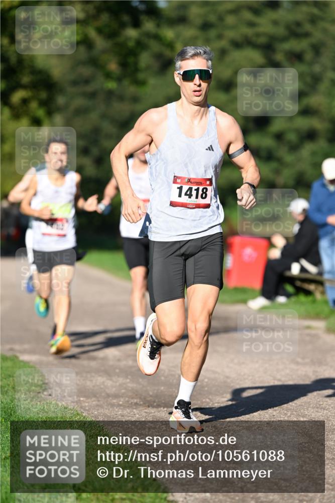 27.09.2026 - 35. Volkslauf durch das schöne Alstertal Dr. Thomas Lammeyer http://msf.ph/oto/10561088 27.09.2026 10:03:31 Laufen 1418 meine-sportfotos.de