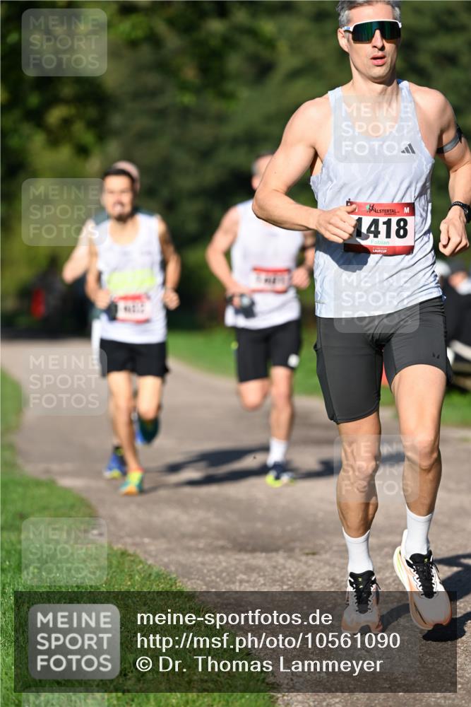 27.09.2026 - 34. Volkslauf durch das schöne Alstertal Dr. Thomas Lammeyer http://msf.ph/oto/10561090 27.09.2026 10:03:31 Laufen 1418 meine-sportfotos.de