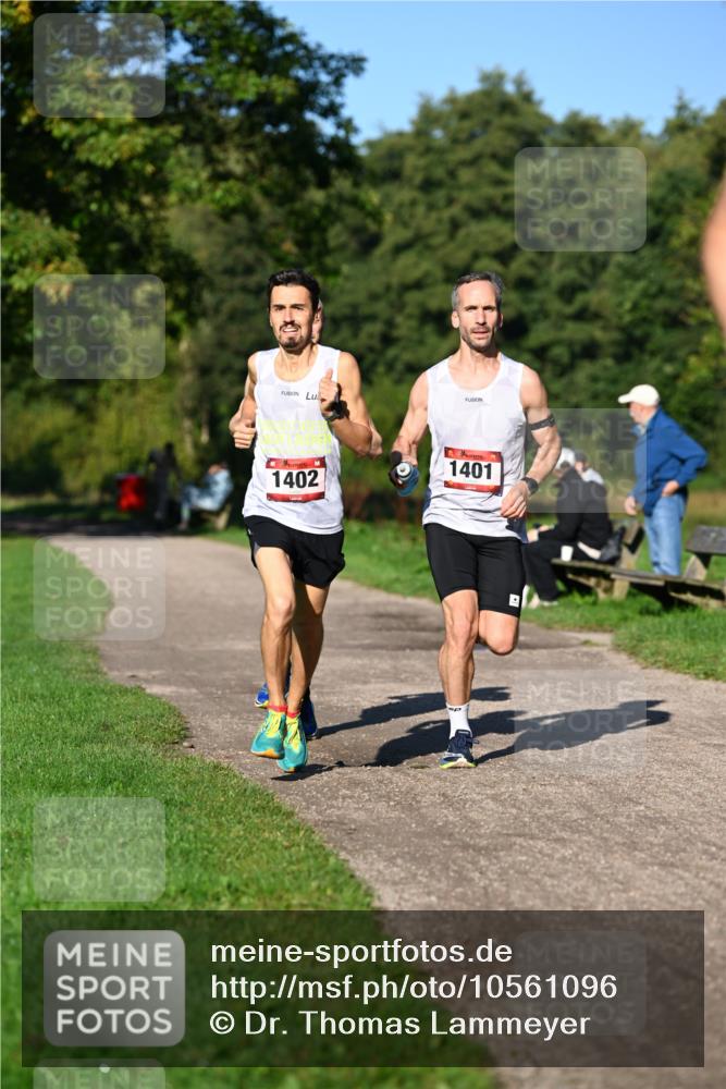 27.09.2026 - 35. Volkslauf durch das schöne Alstertal Dr. Thomas Lammeyer http://msf.ph/oto/10561096 27.09.2026 10:03:32 Laufen 1402, 1401 meine-sportfotos.de