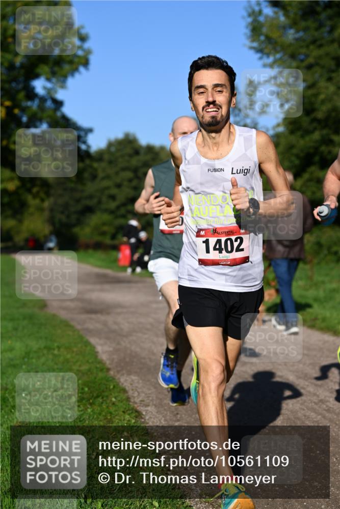 27.09.2026 - 35. Volkslauf durch das schöne Alstertal Dr. Thomas Lammeyer http://msf.ph/oto/10561109 27.09.2026 10:03:34 Laufen 1402 meine-sportfotos.de