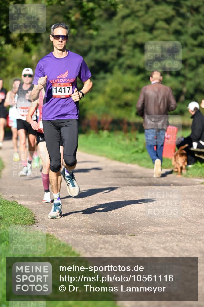 27.09.2026 - 34. Volkslauf durch das schöne Alstertal Dr. Thomas Lammeyer http://msf.ph/oto/10561118 27.09.2026 10:03:47 Laufen 1417 meine-sportfotos.de