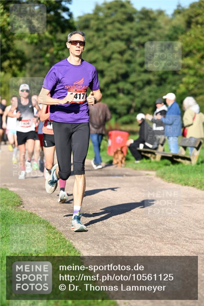 27.09.2026 - 34. Volkslauf durch das schöne Alstertal Dr. Thomas Lammeyer http://msf.ph/oto/10561125 27.09.2026 10:03:48 Laufen 417 meine-sportfotos.de