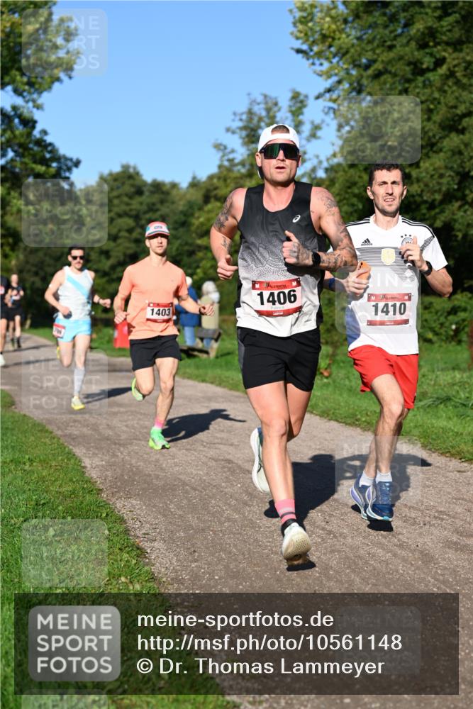27.09.2026 - 35. Volkslauf durch das schöne Alstertal Dr. Thomas Lammeyer http://msf.ph/oto/10561148 27.09.2026 10:03:51 Laufen 1403, 1406, 1410 meine-sportfotos.de
