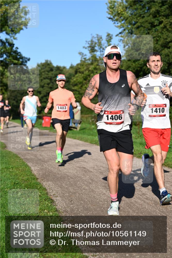 27.09.2026 - 34. Volkslauf durch das schöne Alstertal Dr. Thomas Lammeyer http://msf.ph/oto/10561149 27.09.2026 10:03:52 Laufen 1403, 1406, 1410 meine-sportfotos.de
