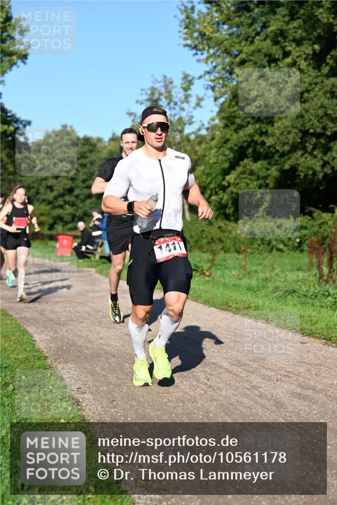 27.09.2026 - 35. Volkslauf durch das schöne Alstertal Dr. Thomas Lammeyer http://msf.ph/oto/10561178 27.09.2026 10:03:58 Laufen  meine-sportfotos.de