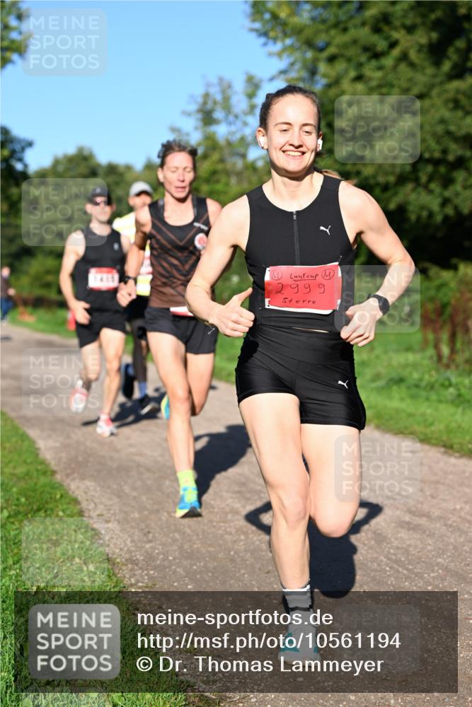 27.09.2026 - 35. Volkslauf durch das schöne Alstertal Dr. Thomas Lammeyer http://msf.ph/oto/10561194 27.09.2026 10:04:01 Laufen 12999 meine-sportfotos.de